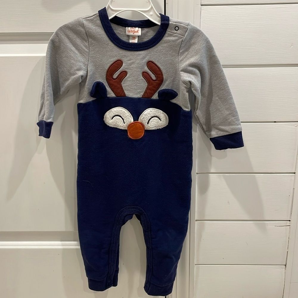 Cat & Jack romper size 12M